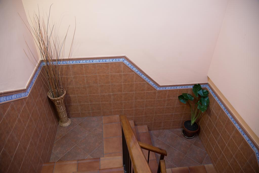 Hostal Hueso Trujillo Luaran gambar