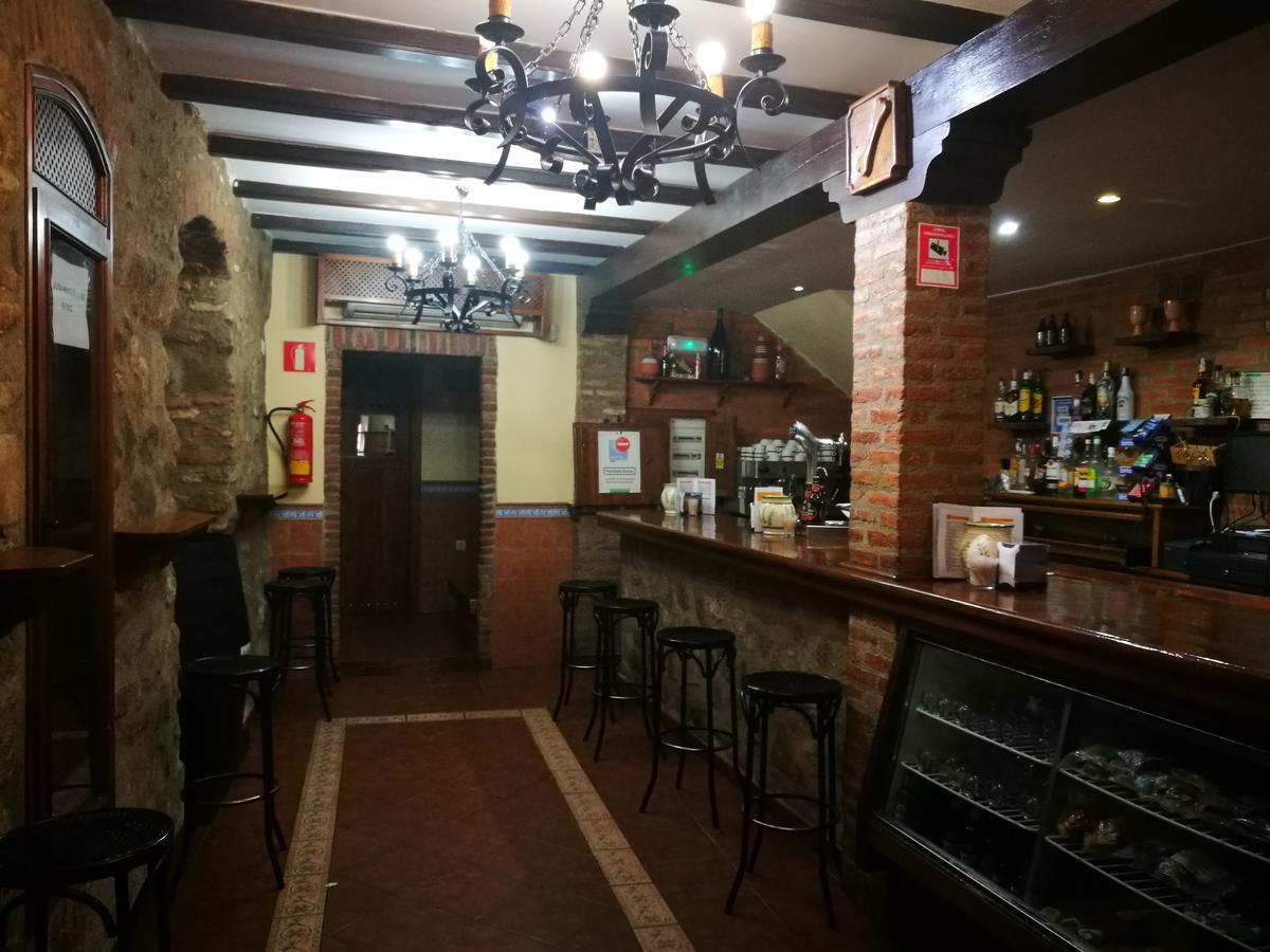 Hostal Hueso Trujillo Luaran gambar