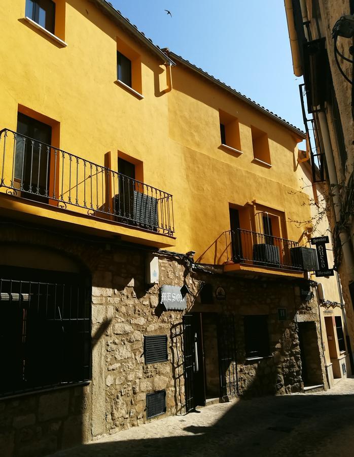Hostal Hueso Trujillo Luaran gambar