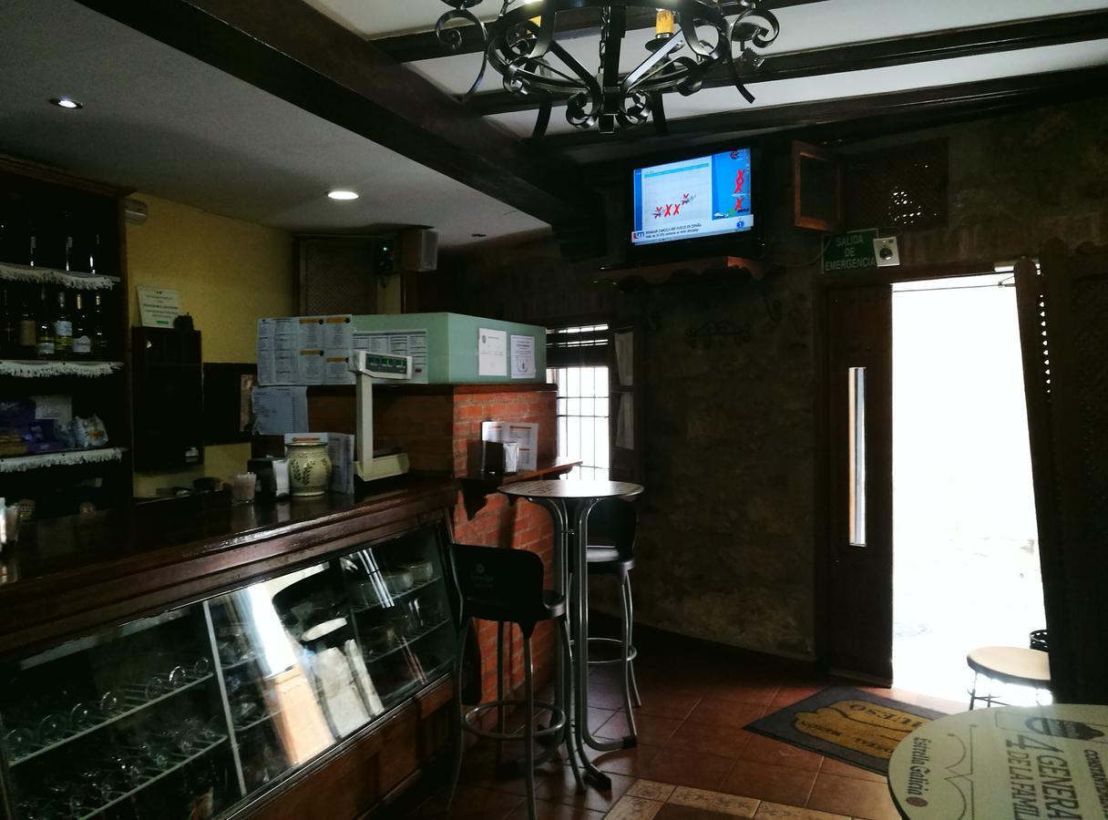 Hostal Hueso Trujillo Luaran gambar