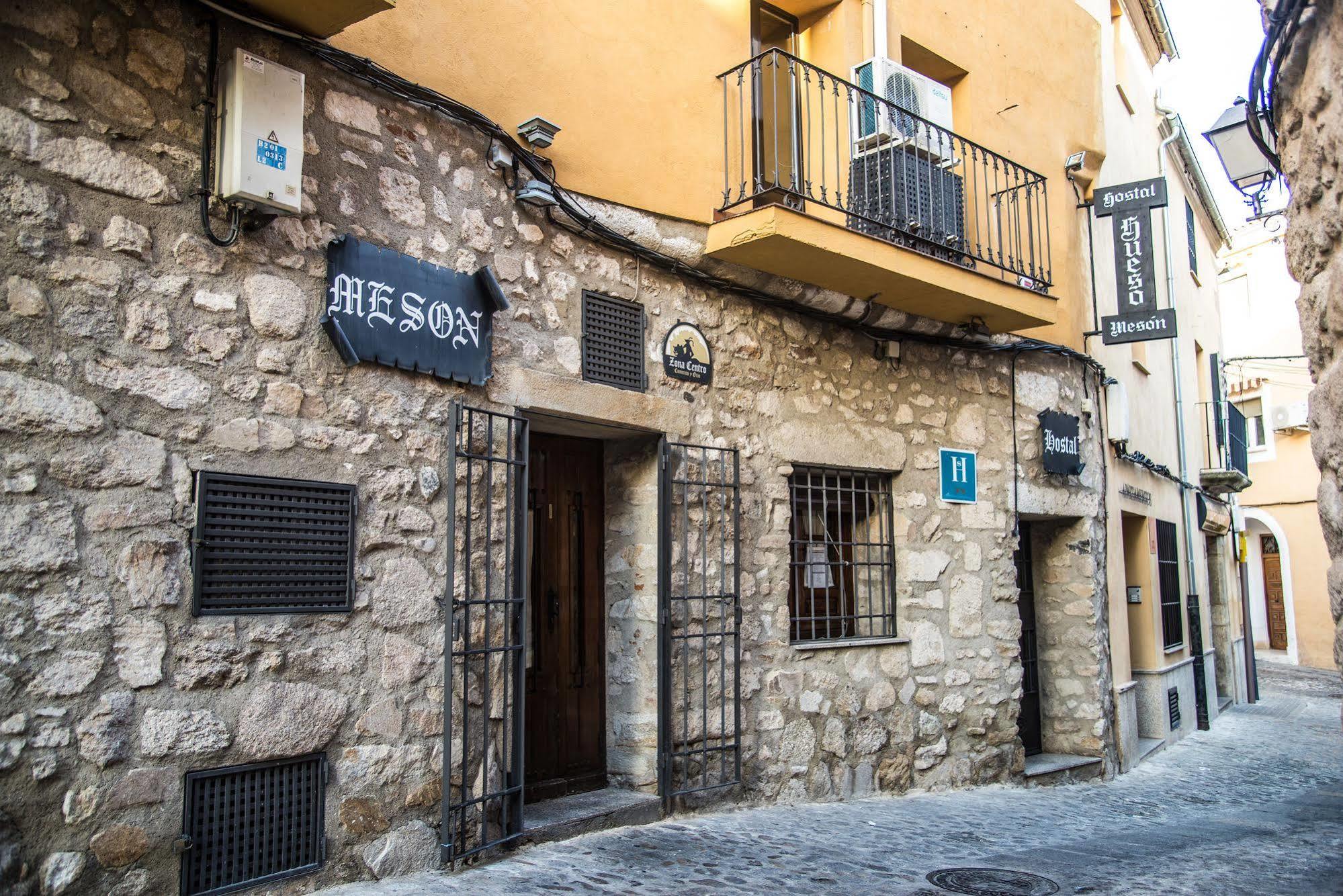 Hostal Hueso Trujillo Luaran gambar