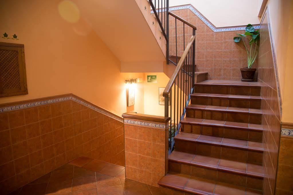 Hostal Hueso Trujillo Luaran gambar
