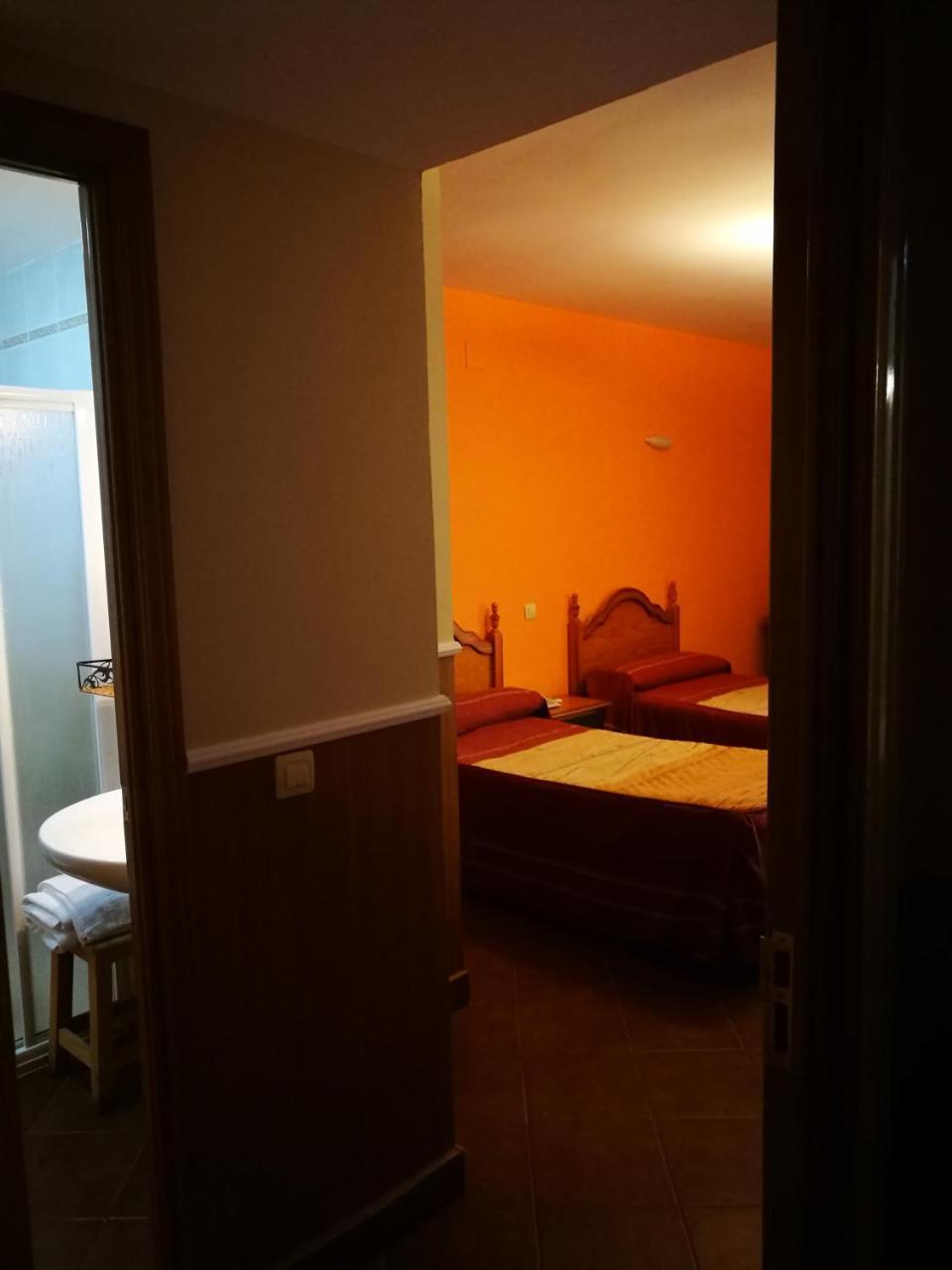 Hostal Hueso Trujillo Luaran gambar